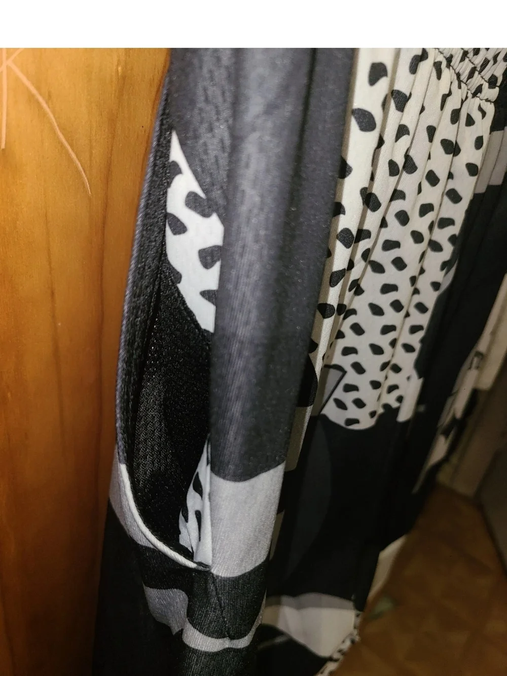 Unisex Nike Drifit 2piece  Blk/white/grey XL + Kids Mesh Pockets - Picture 9 of 10